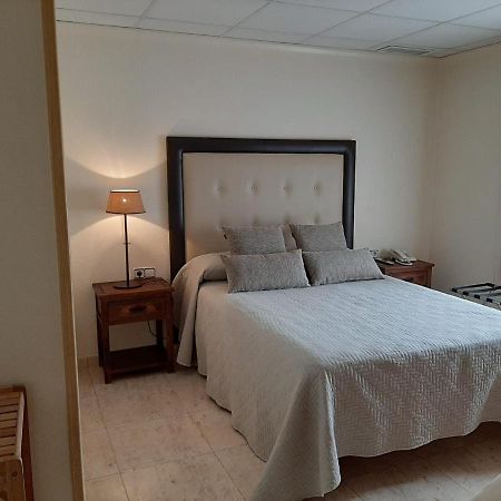 Hostal El Retiro Almoradí Extérieur photo